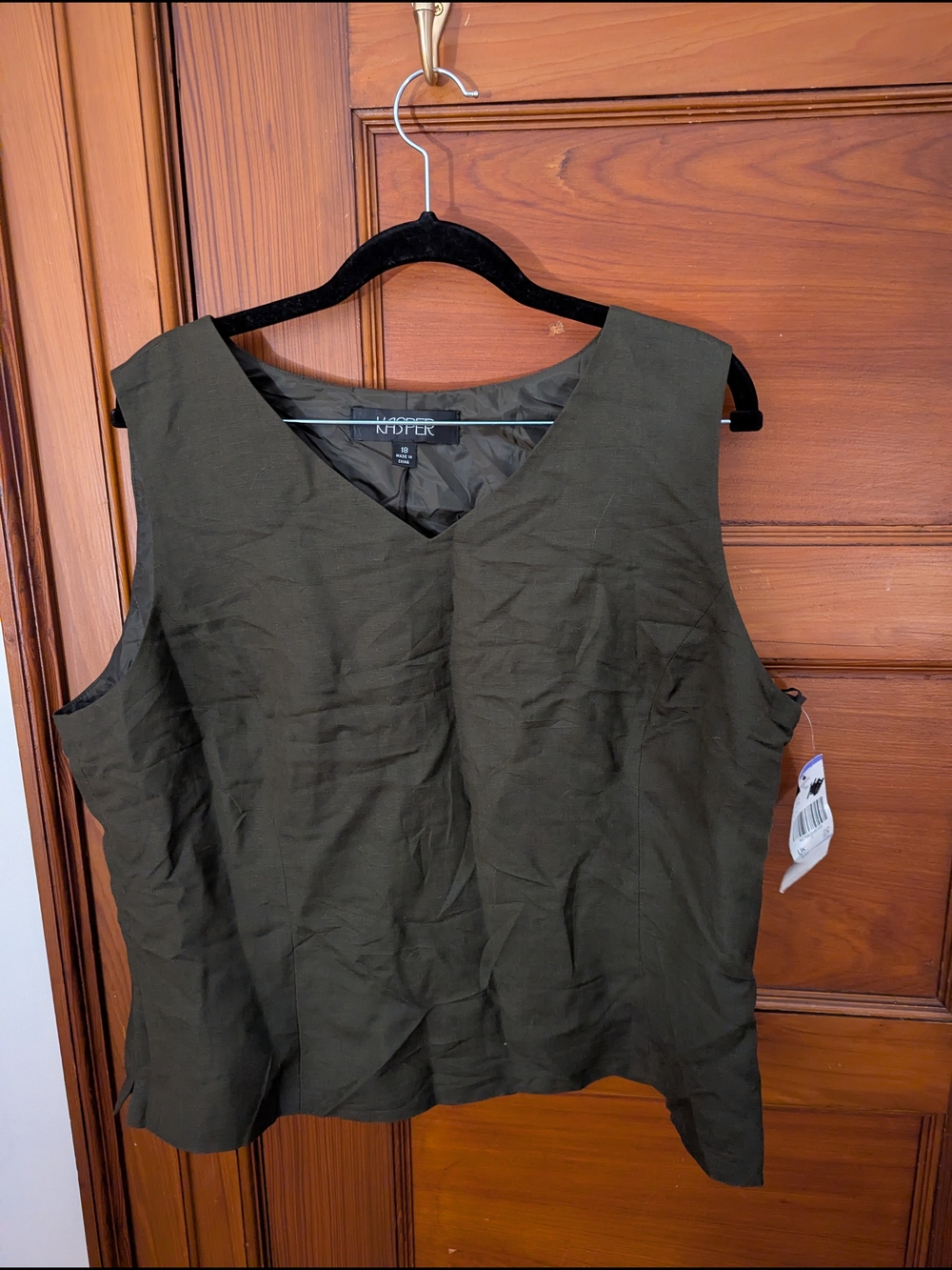 Kasper Olive V-Neck Sleeveless Tank Top